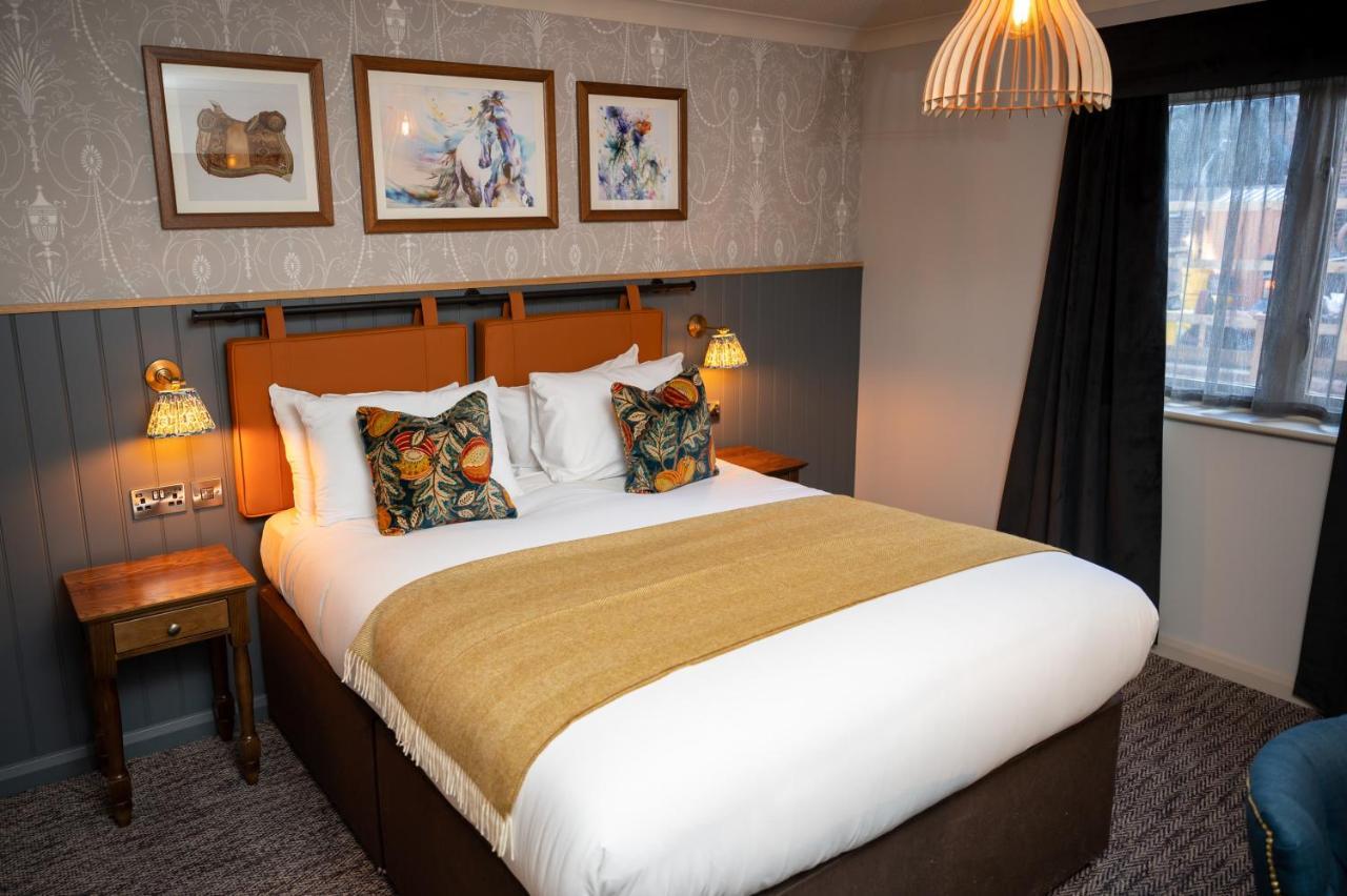 Ely Hotel By Chef & Brewer Collection Camberley Exterior photo